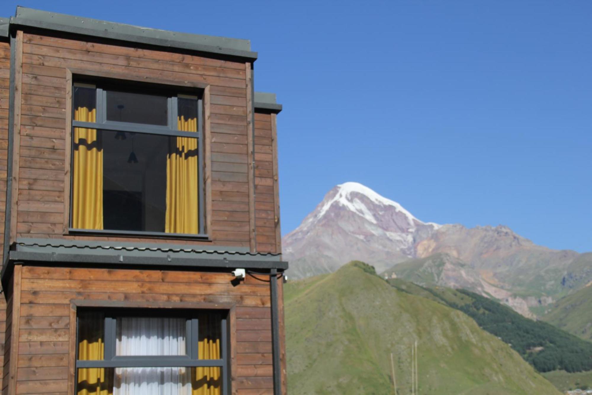 Melodia Kazbegi Stepantsminda Exterior foto