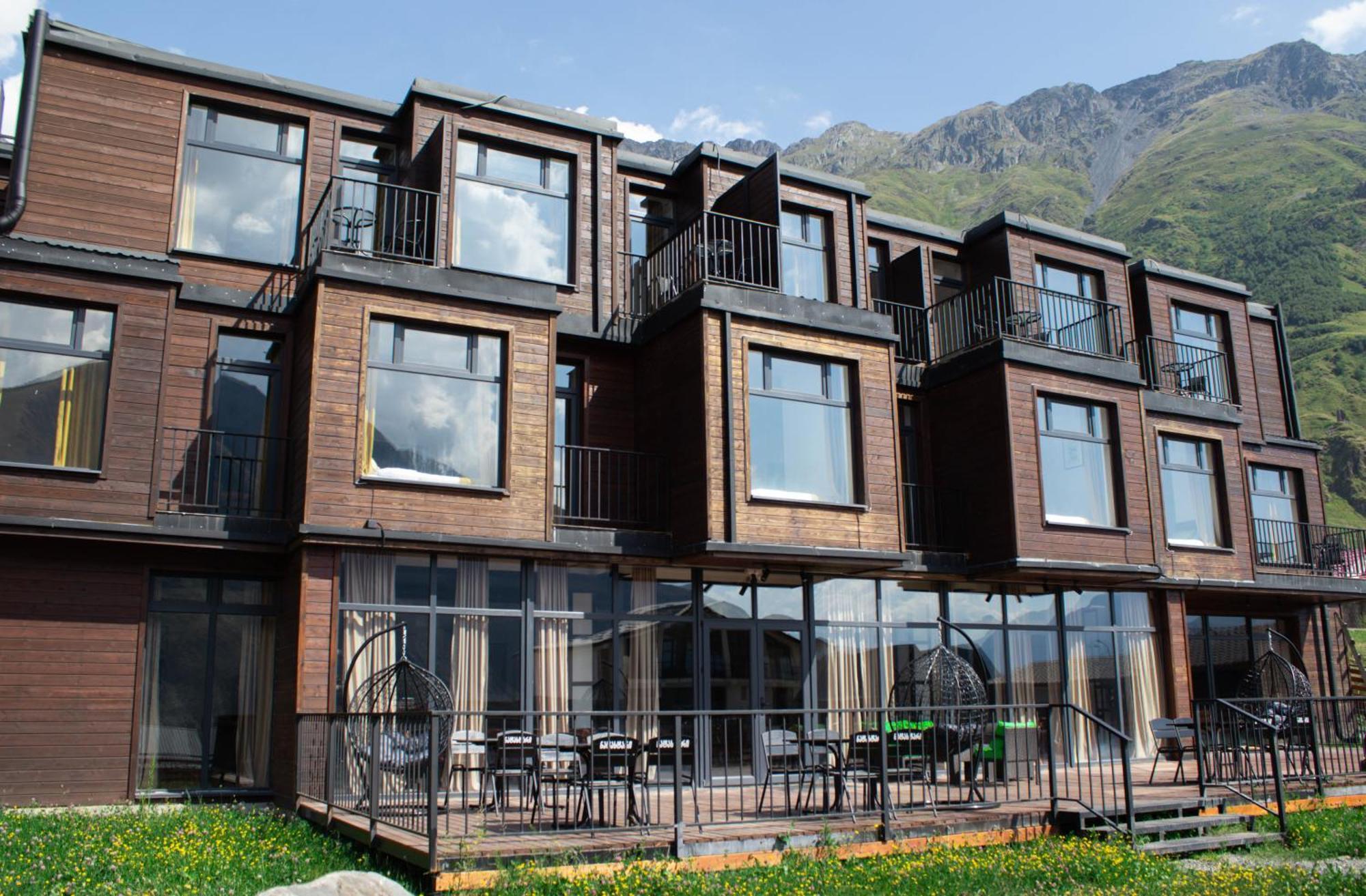Melodia Kazbegi Stepantsminda Exterior foto