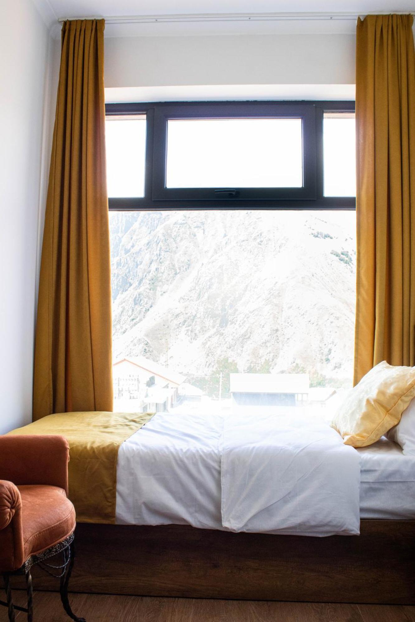 Melodia Kazbegi Stepantsminda Exterior foto